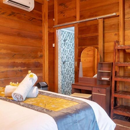 Madeira Inn Villa By Bukit Vista Ped Екстер'єр фото